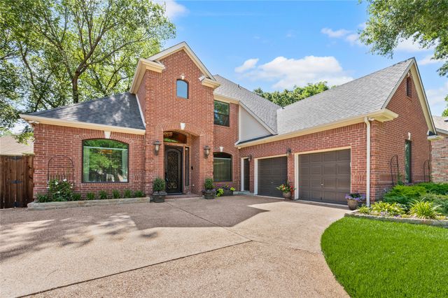 820 Glen Garry Drive, Flower Mound, TX 75022