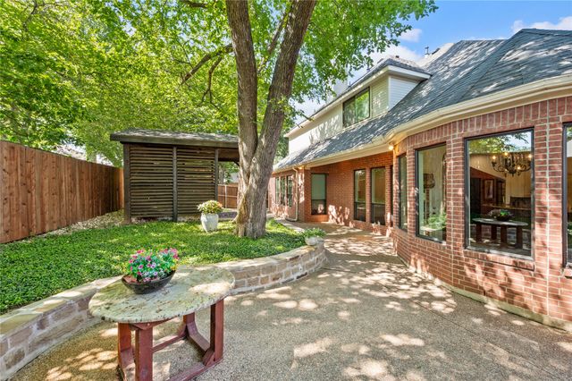 820 Glen Garry Drive, Flower Mound, TX 75022
