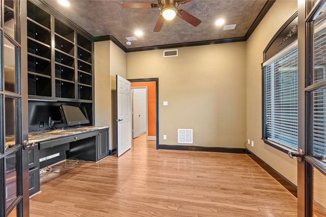 820 Glen Garry Drive, Flower Mound, TX 75022