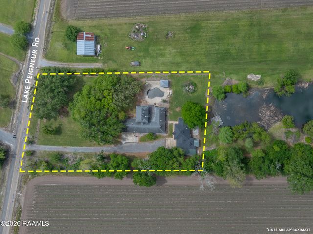 6712 Lake Peigneur Road, New Iberia, LA 70560
