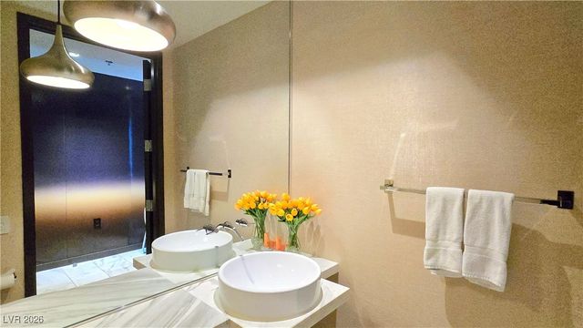 4381 West Flamingo Road 3621, Las Vegas, NV 89103