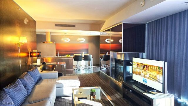 4381 West Flamingo Road 3621, Las Vegas, NV 89103