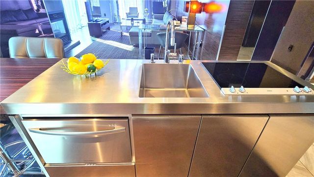 4381 West Flamingo Road 3621, Las Vegas, NV 89103