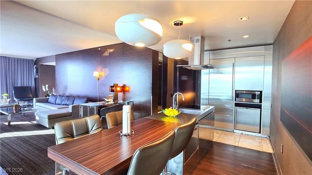 4381 West Flamingo Road 3621, Las Vegas, NV 89103