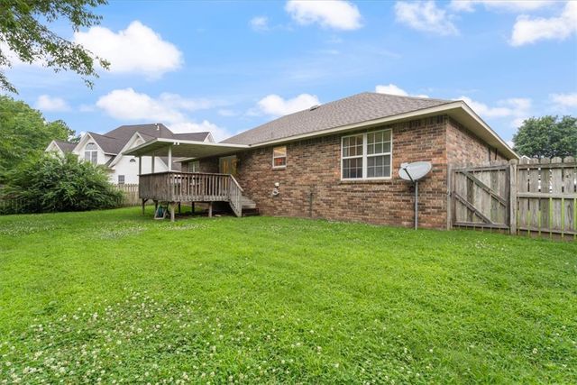 803 Katie Lane, Siloam Springs, AR 72761