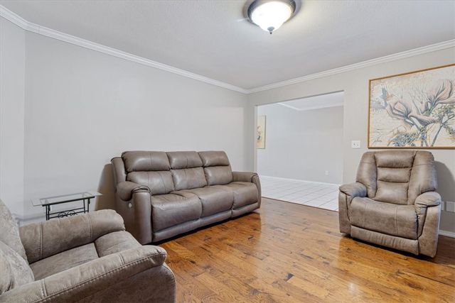 803 Katie Lane, Siloam Springs, AR 72761