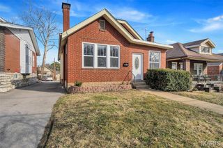 1502 Bredell Avenue, St Louis, MO 63117