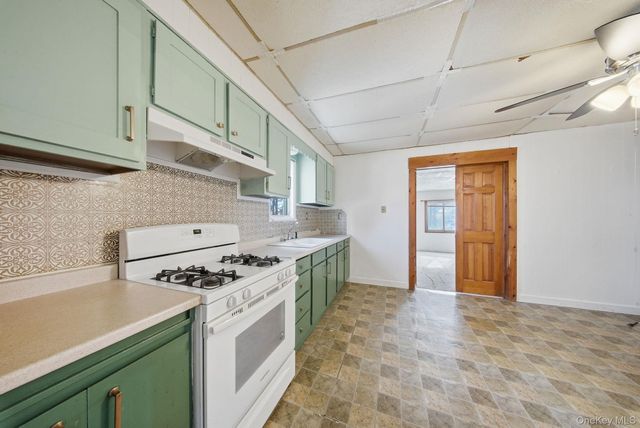 54 Ogden Street, Middletown, NY 10940