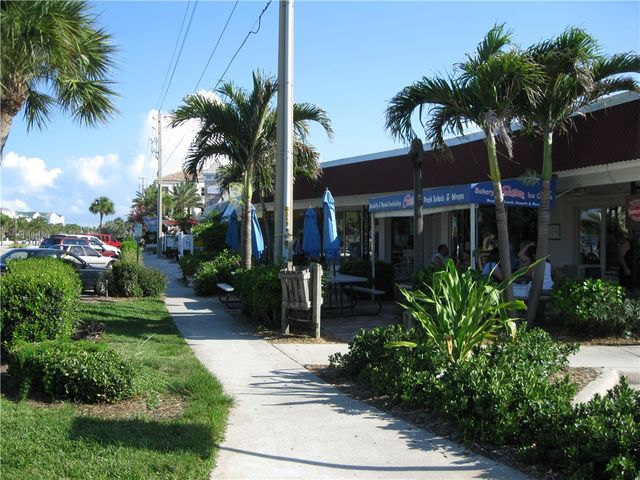 1809 21st Avenue, Vero Beach, FL 32960
