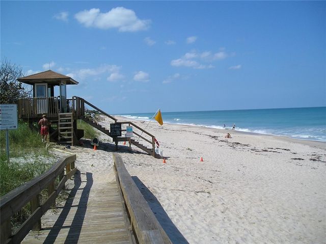 1809 21st Avenue, Vero Beach, FL 32960