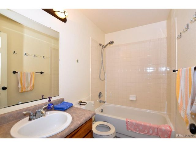 14831 E Penwood Pl, Aurora, CO 80015