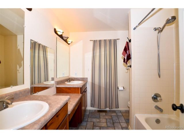 14831 E Penwood Pl, Aurora, CO 80015