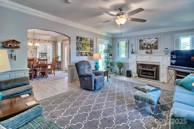 207 W Richland Street, Kershaw, SC 29067
