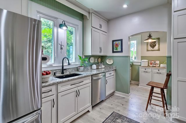 207 W Richland Street, Kershaw, SC 29067