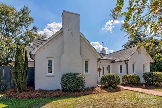 207 W Richland Street, Kershaw, SC 29067