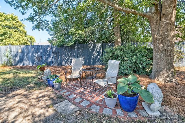 207 W Richland Street, Kershaw, SC 29067