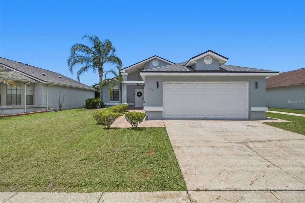 1009 WHALEBONE BAY DRIVE, Kissimmee, FL 34741