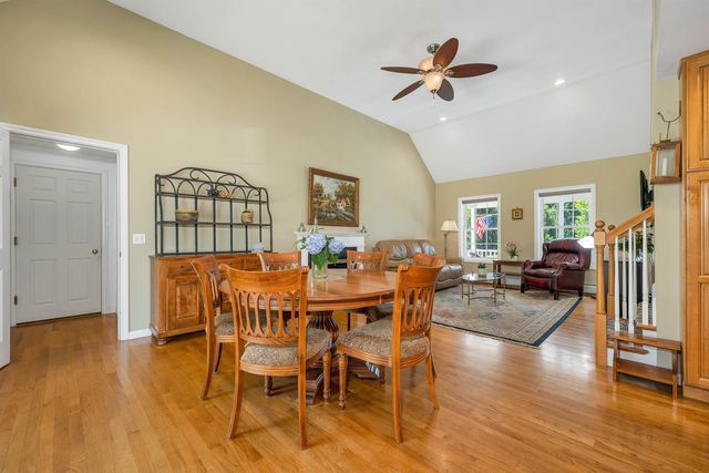 54 Liberty Lane, Barrington, NH 03825
