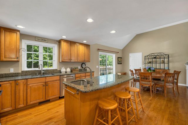 54 Liberty Lane, Barrington, NH 03825