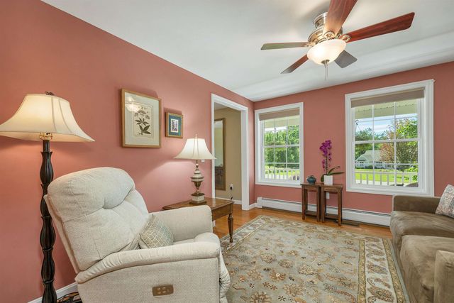 54 Liberty Lane, Barrington, NH 03825