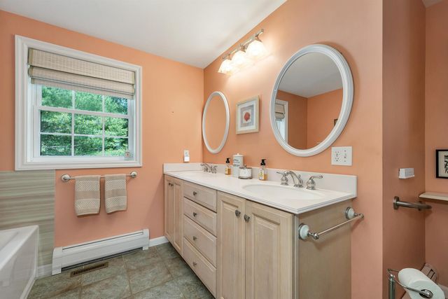 54 Liberty Lane, Barrington, NH 03825