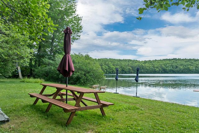 54 Liberty Lane, Barrington, NH 03825
