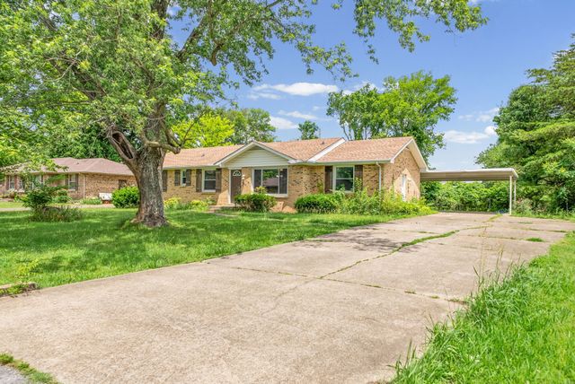 101 Susan St, Clarksville, TN 37042