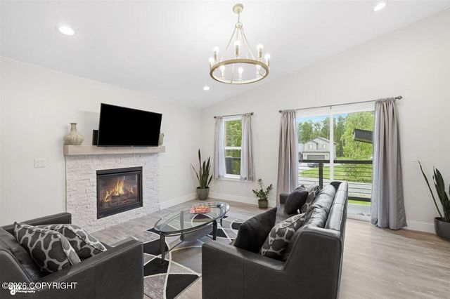 4431 E Cobblestone Drive, Wasilla, AK 99654