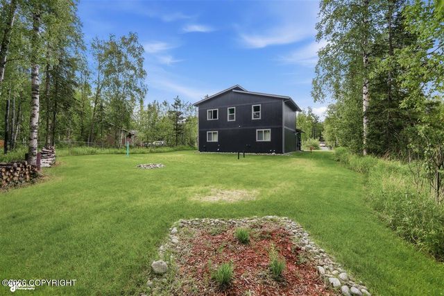 4431 E Cobblestone Drive, Wasilla, AK 99654