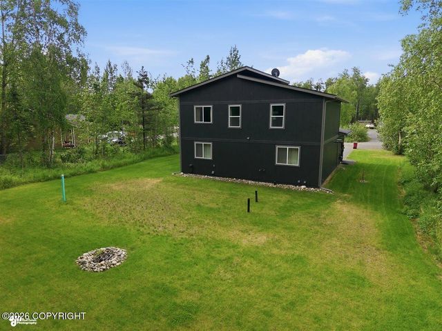 4431 E Cobblestone Drive, Wasilla, AK 99654