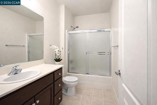 5041 5041 Escalon Cir, Richmond, CA 94803