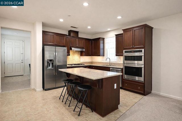 5041 5041 Escalon Cir, Richmond, CA 94803