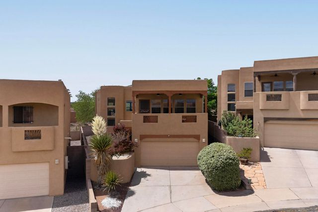 5004 Mirada Court NW, Albuquerque, NM 87120
