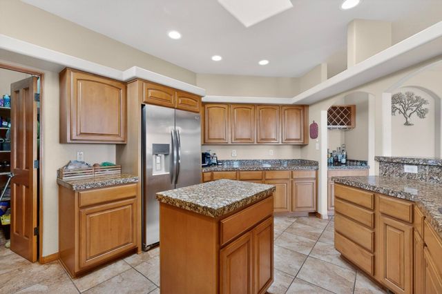 5004 Mirada Court NW, Albuquerque, NM 87120