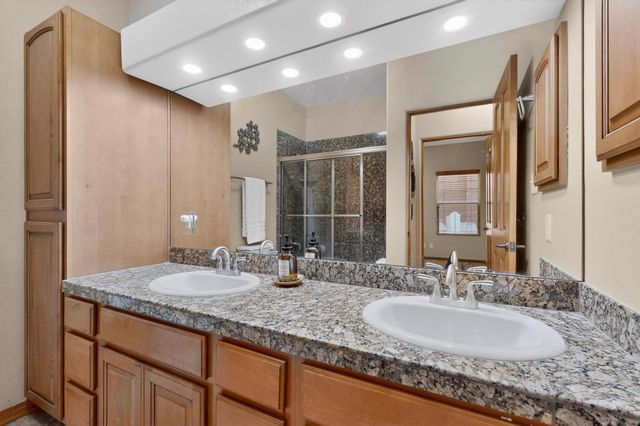 5004 Mirada Court NW, Albuquerque, NM 87120