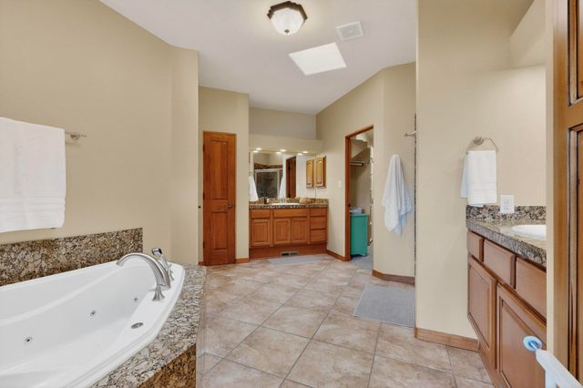 5004 Mirada Court NW, Albuquerque, NM 87120