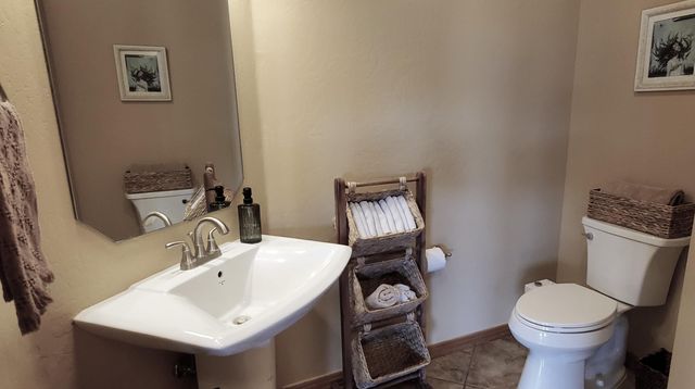 5004 Mirada Court NW, Albuquerque, NM 87120