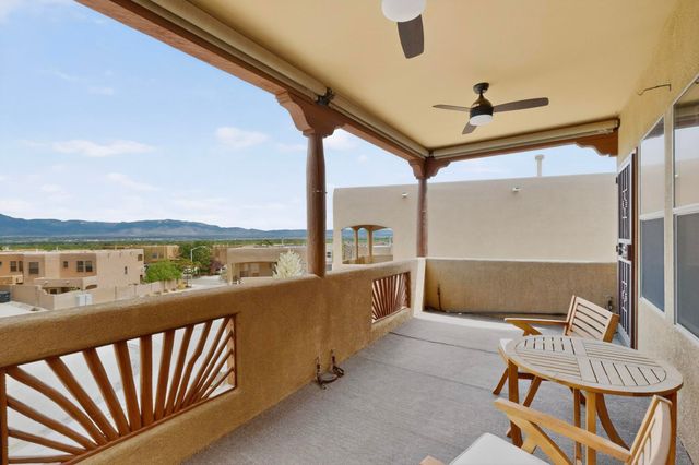 5004 Mirada Court NW, Albuquerque, NM 87120