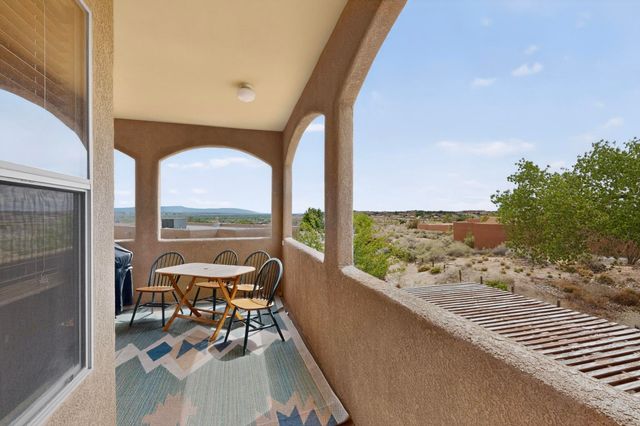 5004 Mirada Court NW, Albuquerque, NM 87120