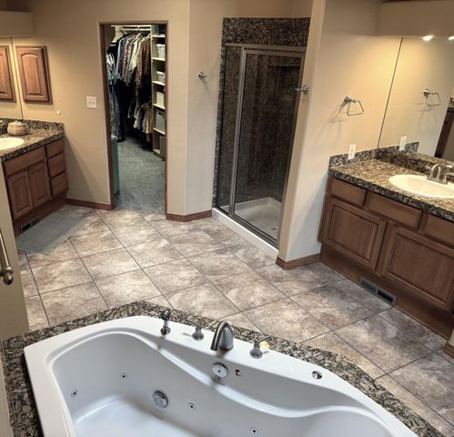 5004 Mirada Court NW, Albuquerque, NM 87120