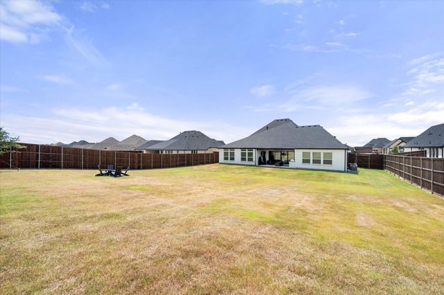 2109 Glenbrook Street, Haslet, TX 76052