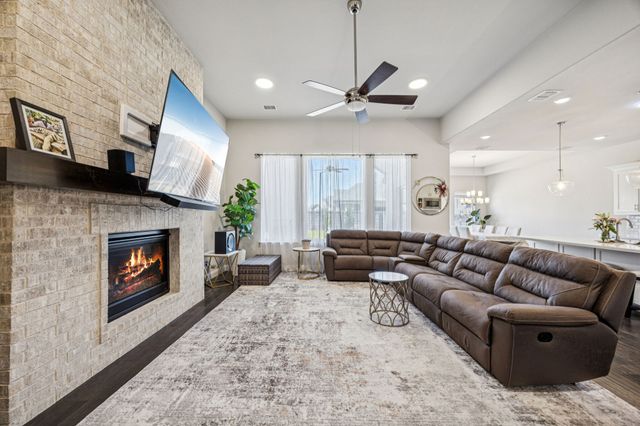 7028 Central Court, Little Elm, TX 76227