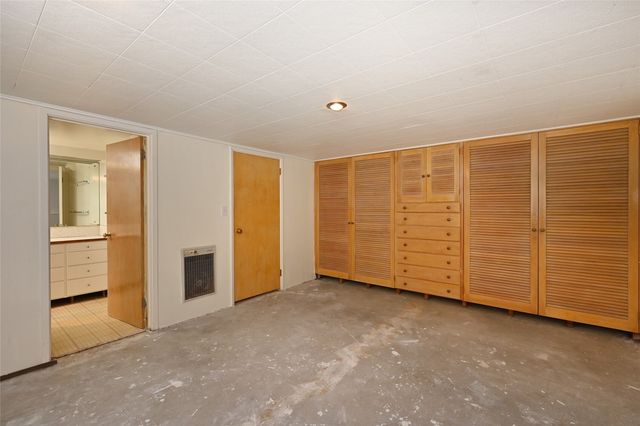 4528 NE 54th Street, Seattle, WA 98105