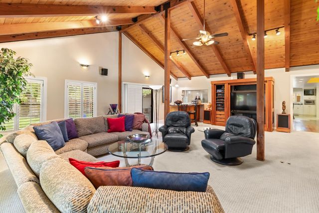 4320 Rand Ln, Sacramento, CA 95864