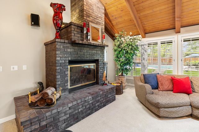 4320 Rand Ln, Sacramento, CA 95864