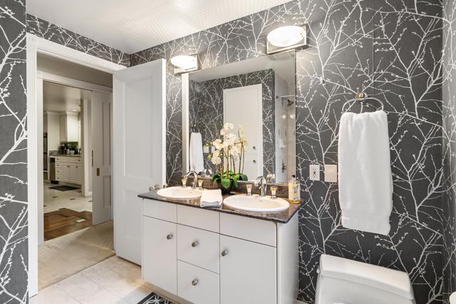 4320 Rand Ln, Sacramento, CA 95864