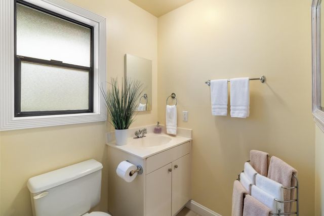 4320 Rand Ln, Sacramento, CA 95864