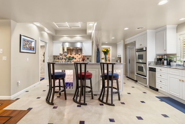 4320 Rand Ln, Sacramento, CA 95864