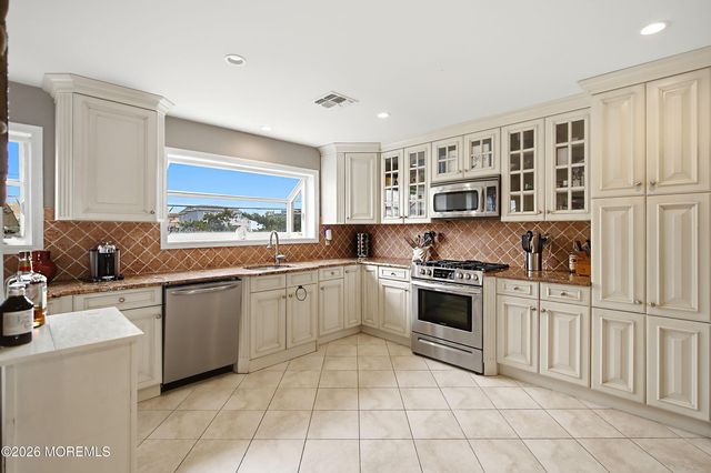 1266 Ocean Avenue 2, Sea Bright, NJ 07760