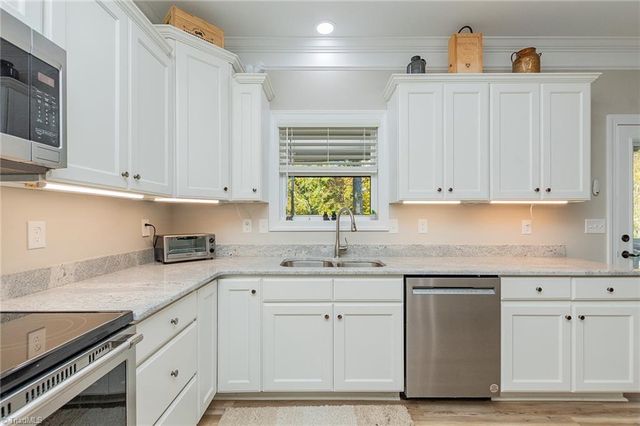 4907 Lanvale Avenue, Trinity, NC 27370